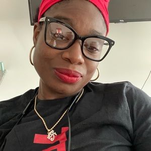 Meet your Posher, Jacinta